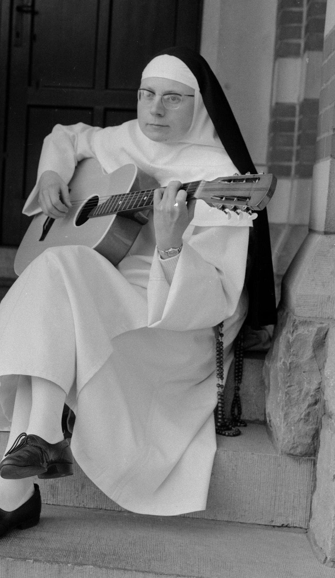 Soeur Sourire promotional image for upcoming events and ticket sales