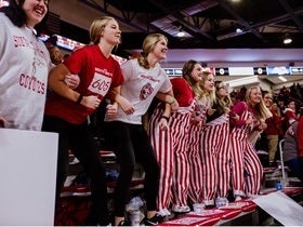 South Dakota Coyotes Womens Basketball