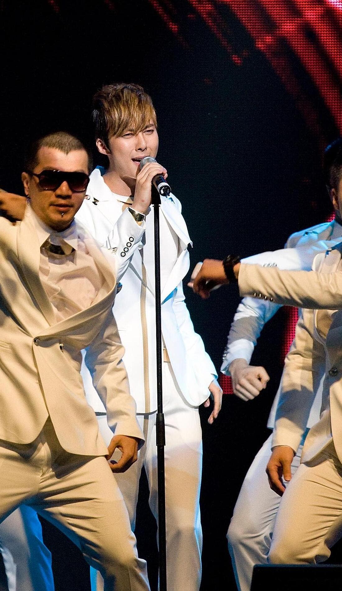 SS501 promotional image for upcoming events and ticket sales