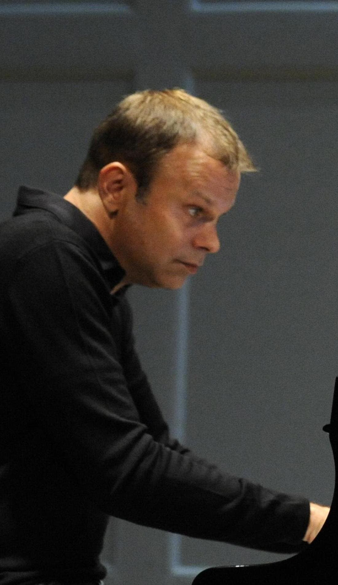 Stefan Vladar promotional image for upcoming events and ticket sales