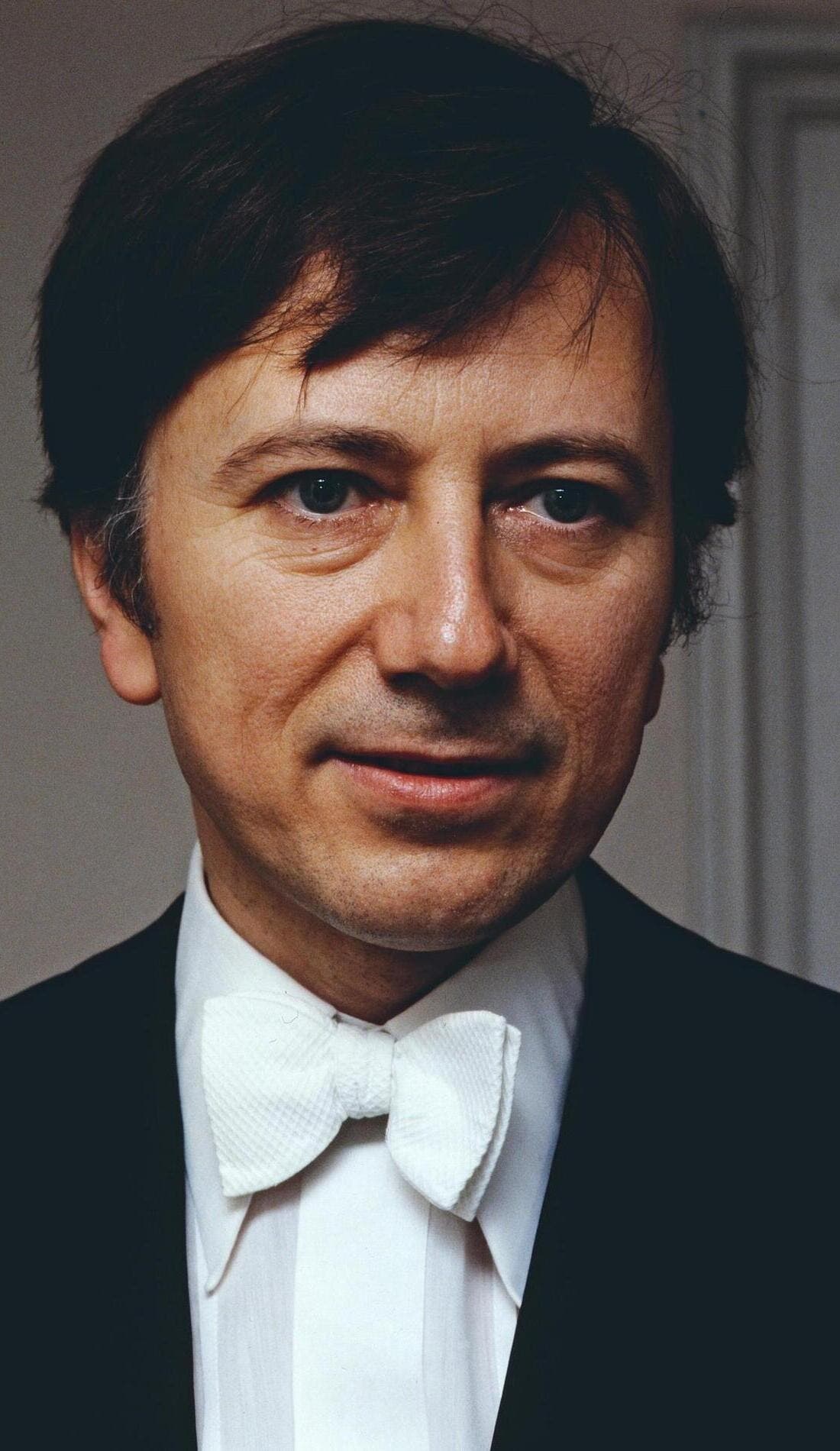 Tamas Vasary promotional image for upcoming events and ticket sales