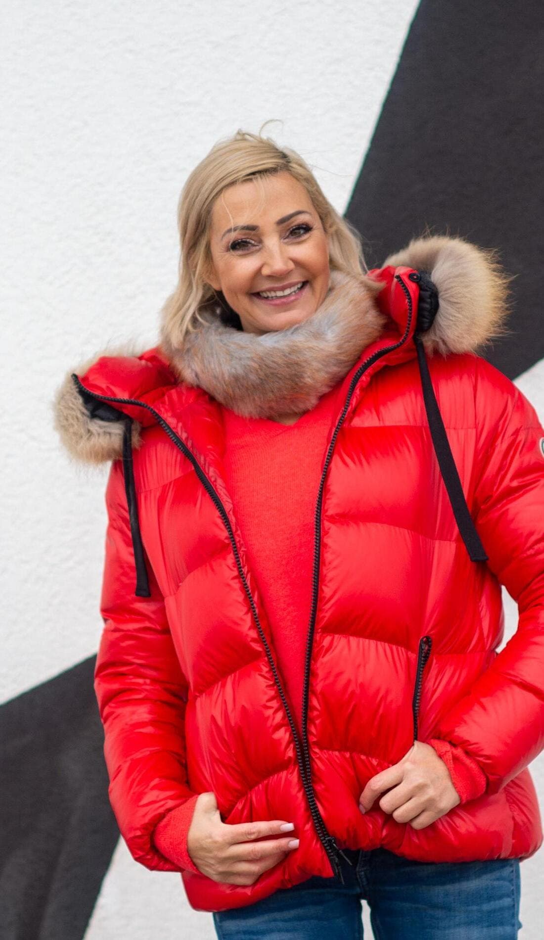 Tanja Lasch promotional image for upcoming events and ticket sales