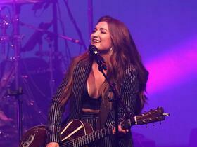 Tenille Townes — Red Deer Memorial Centre