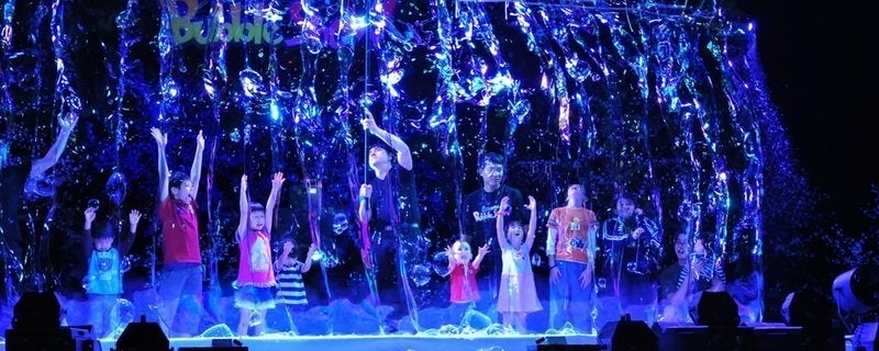 The Gazillion Bubble Show at New World Stages: Stage 2