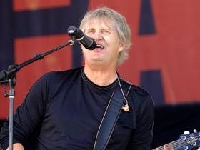 Bayfest with Tom Cochrane