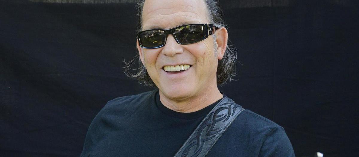 Tommy Castro - Wow Hall