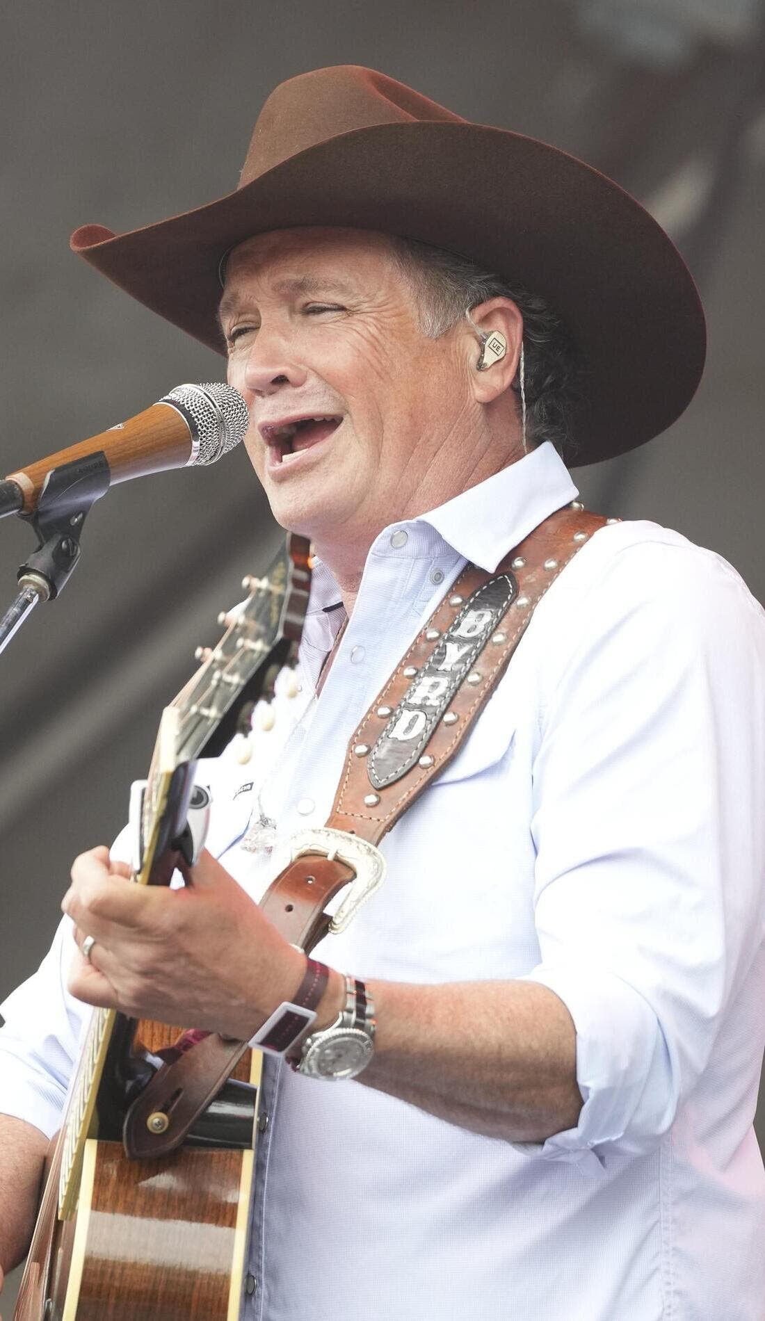Tracy Byrd promotional image for upcoming events and ticket sales