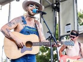 Floores Country Store home performer