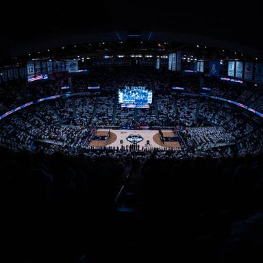 UConn Huskies Mens Basketball Tickets 