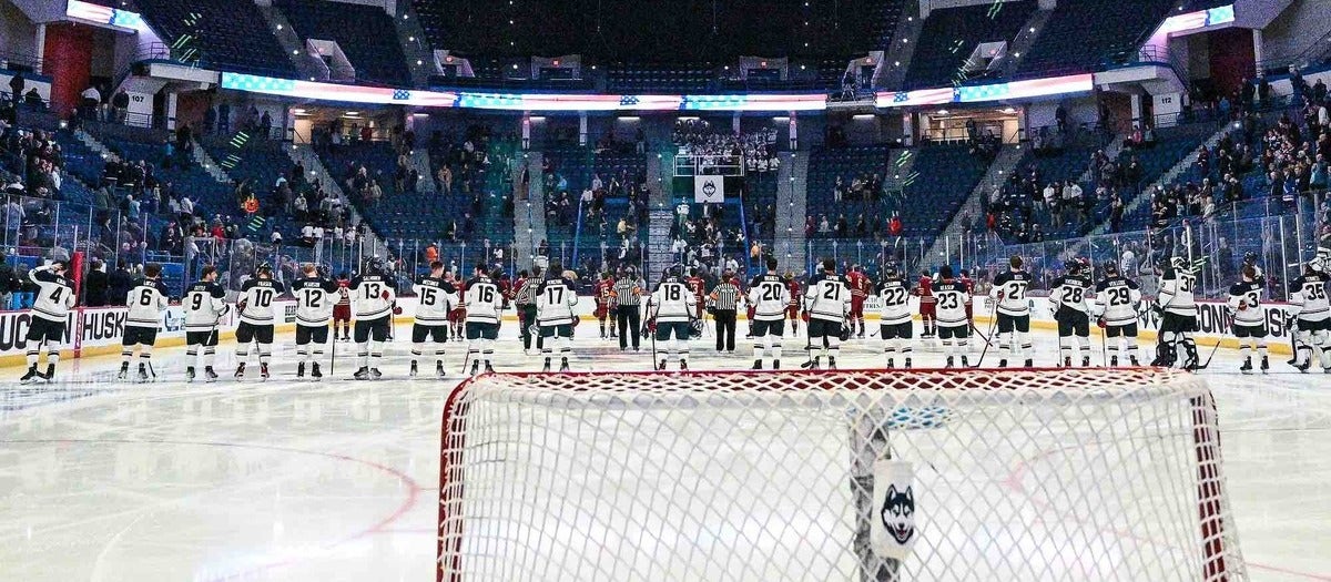 UConn Huskies Mens Hockey - Toscano Family Ice Forum