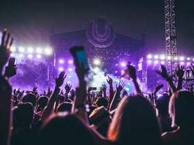 FPL Solar Amphitheater at Bayfront Park home performer