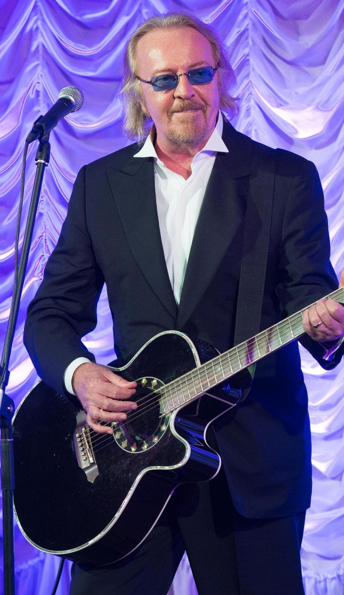 Umberto Tozzi promotional image for upcoming events and ticket sales