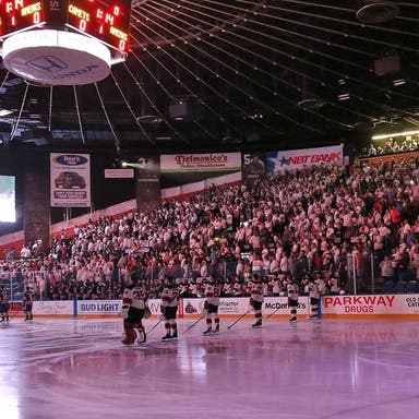 Utica Comets Tickets 