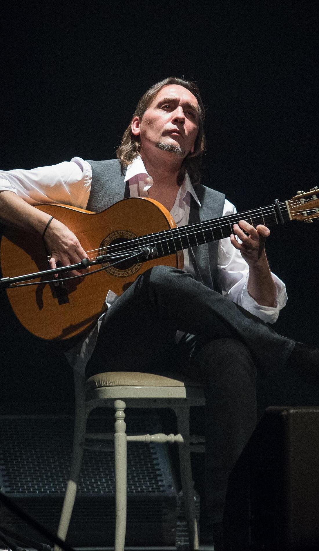 Vicente Amigo promotional image for upcoming events and ticket sales