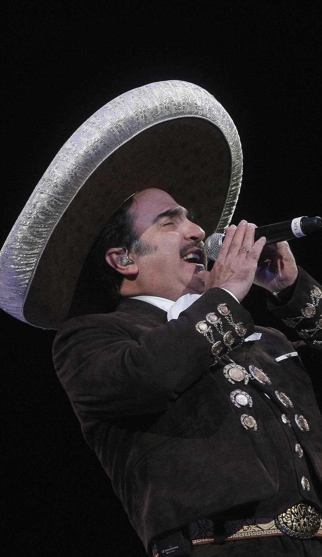 Vicente Fernandez promotional image for upcoming events and ticket sales