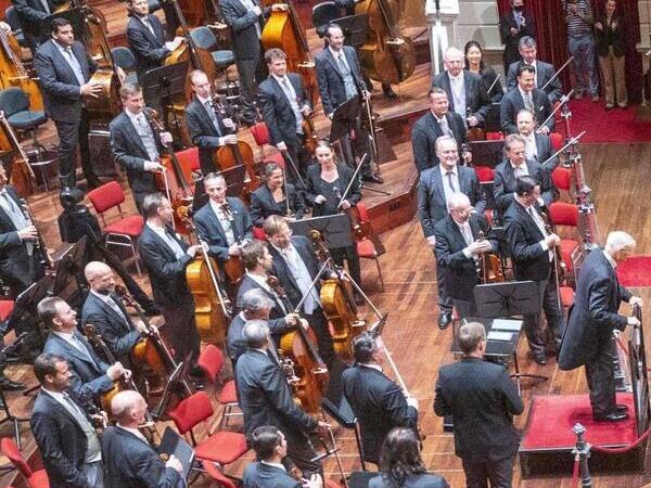【中古】 Concerto for 2 Pianos &amp; Orchestra / Vienna Philharmonic Orchestra Vienna Philharmonic: The Exclusive Subscription Concert