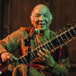 Vilayat Khan