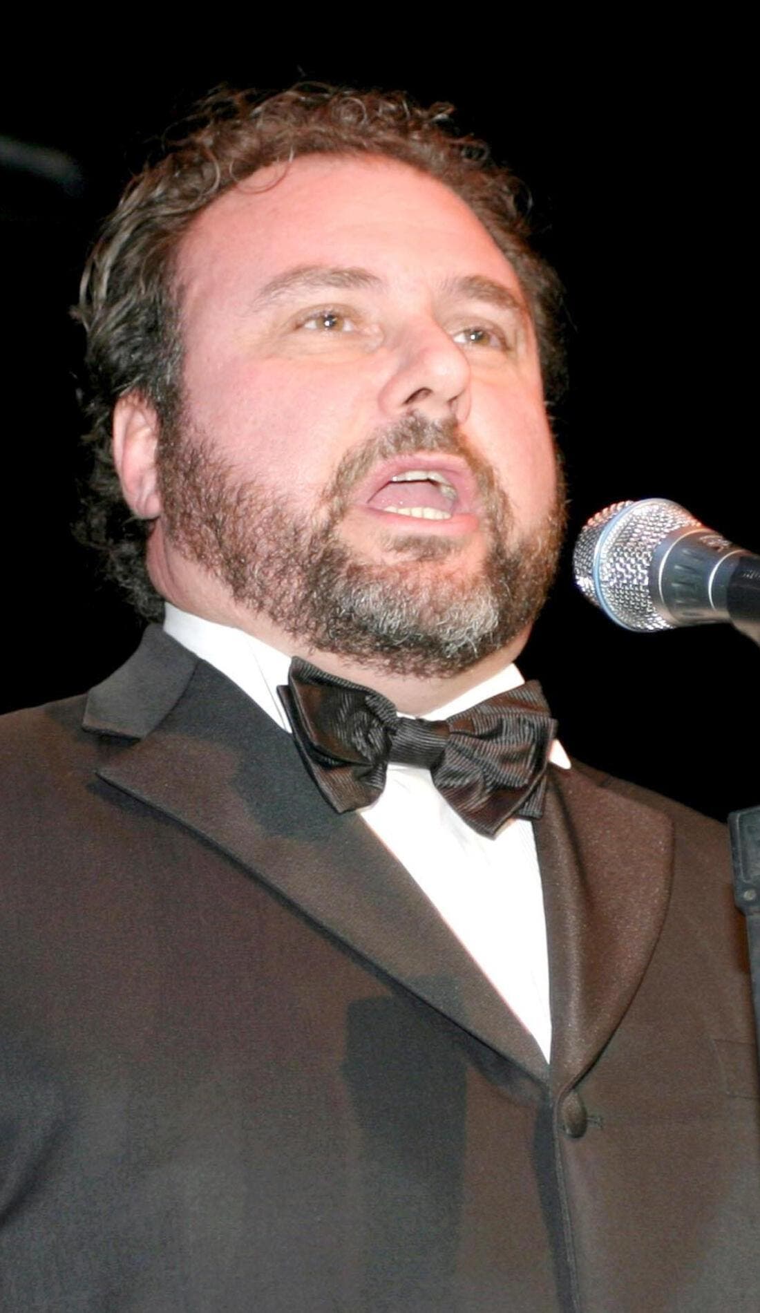 Vincenzo La Scola promotional image for upcoming events and ticket sales