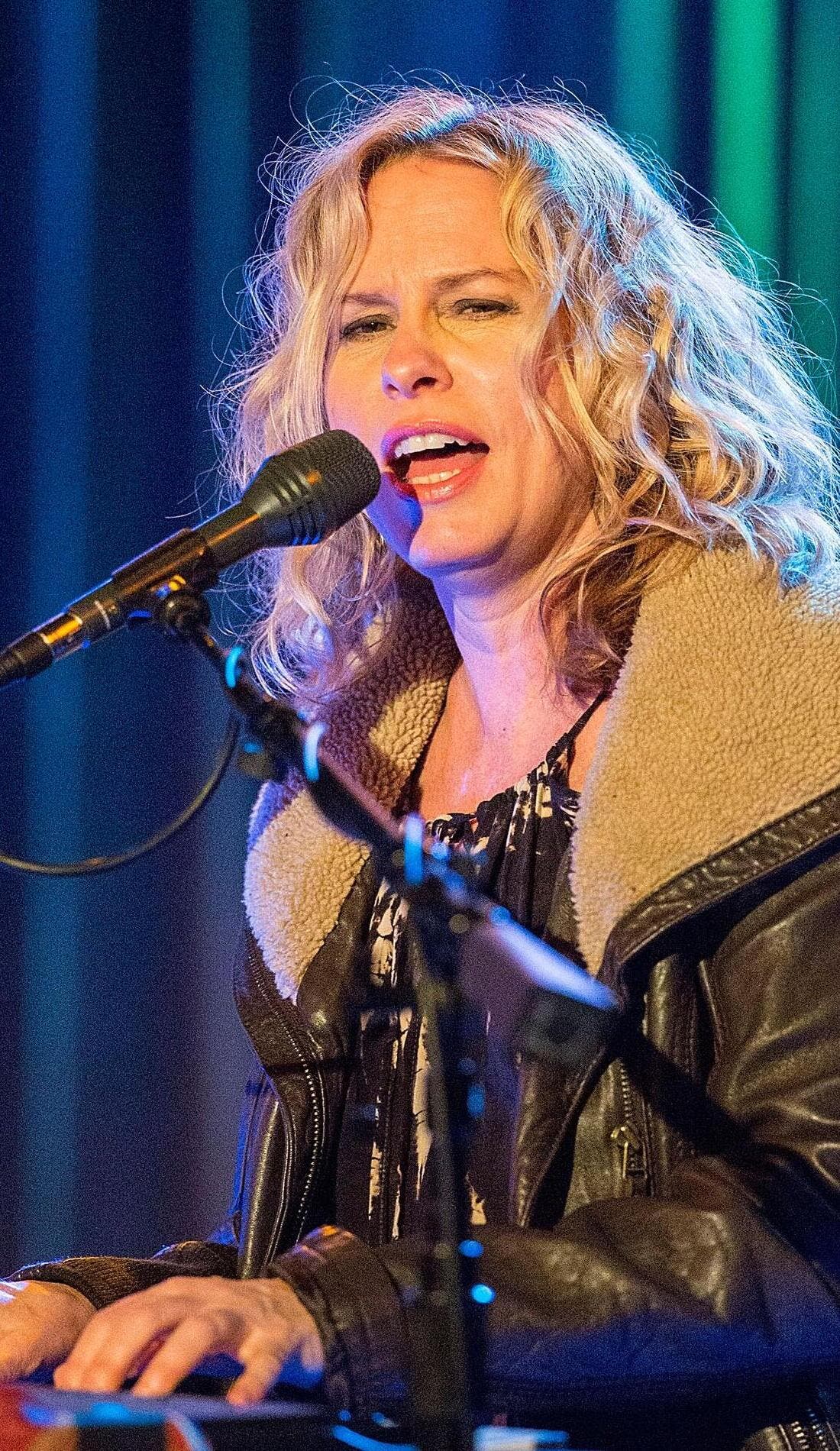Vonda Shepard promotional image for upcoming events and ticket sales
