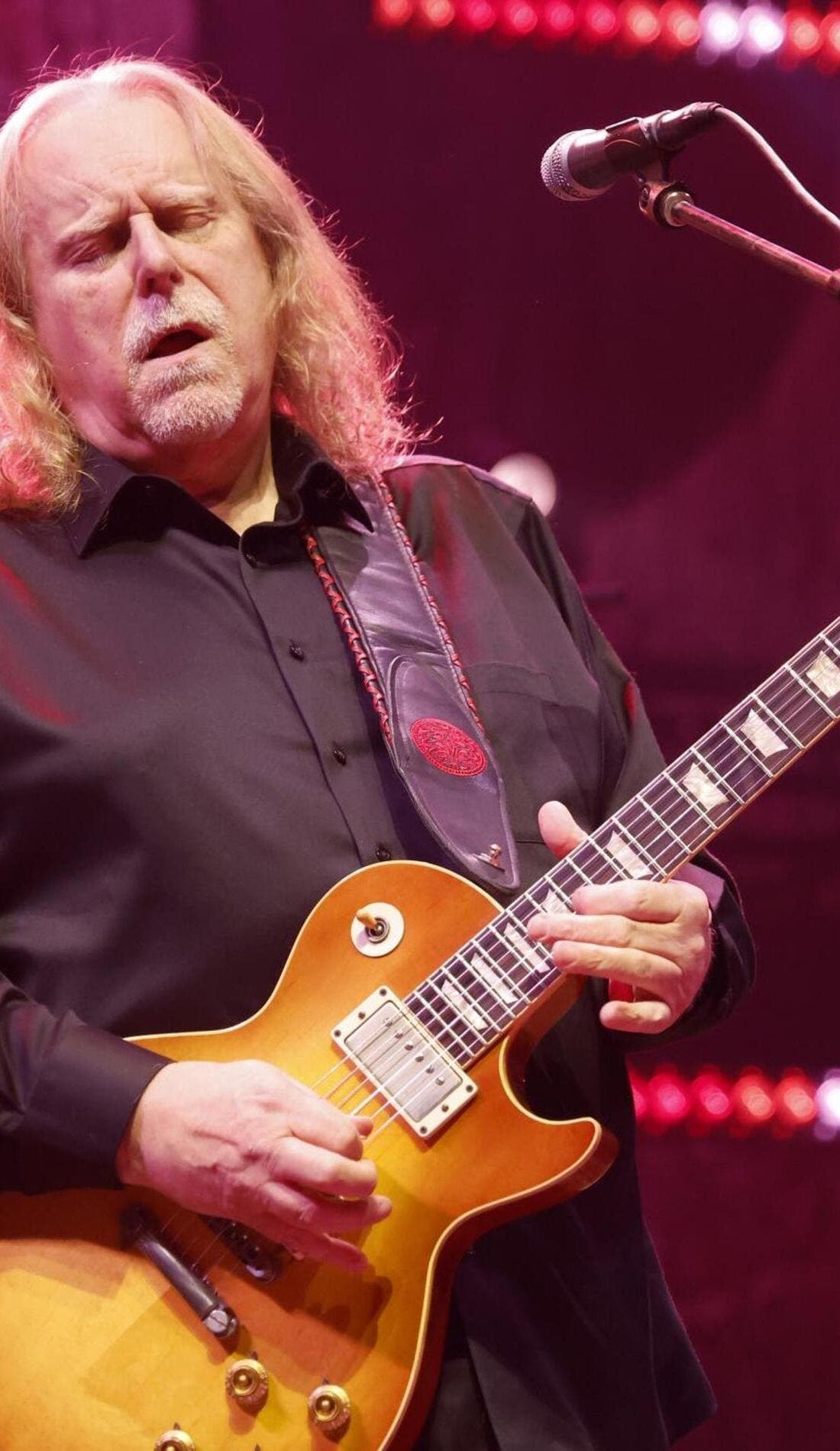 Warren Haynes promotional image for upcoming events and ticket sales