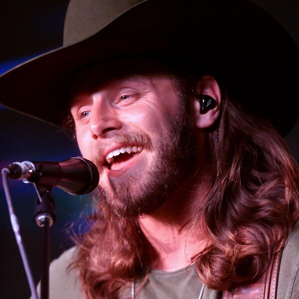 Warren Zeiders image