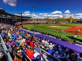 Washington Huskies Baseball at Husky Ballpark