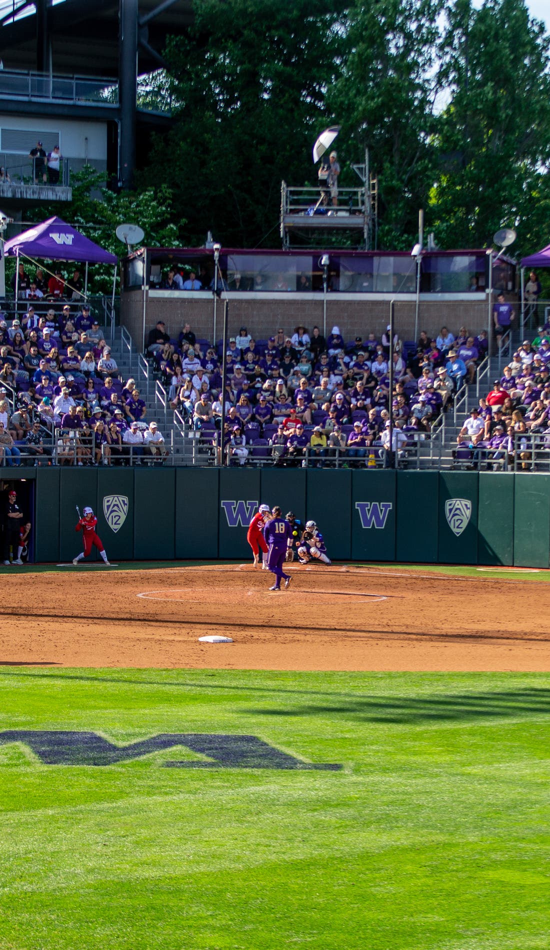 Washington Huskies Softball promotional image for upcoming events and ticket sales
