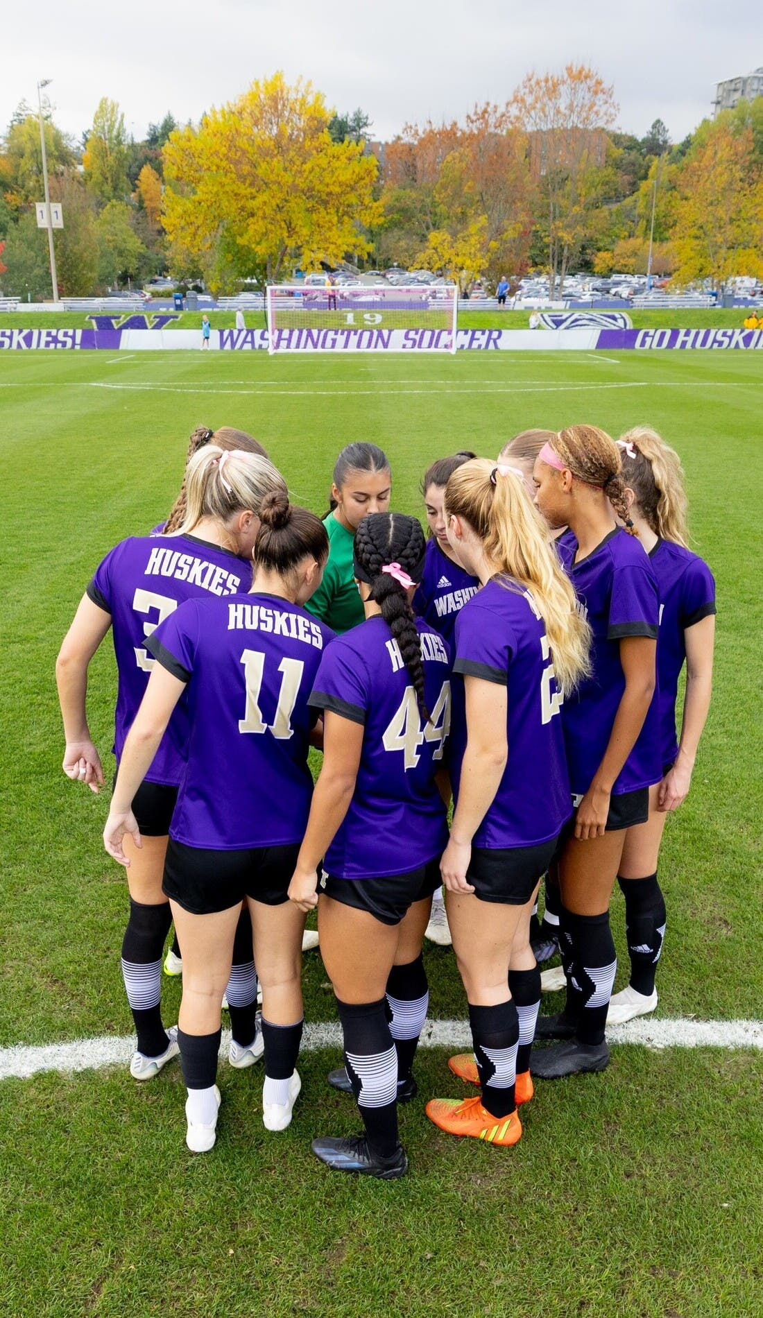 Washington Huskies Womens Soccer promotional image for upcoming events and ticket sales