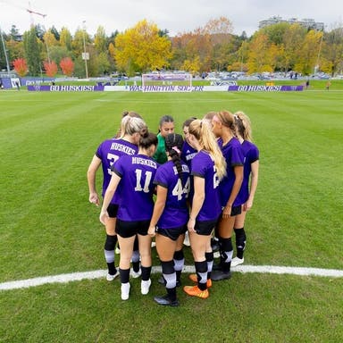 Promotional image of Washington Huskies Womens Soccer