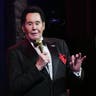 Wayne Newton image