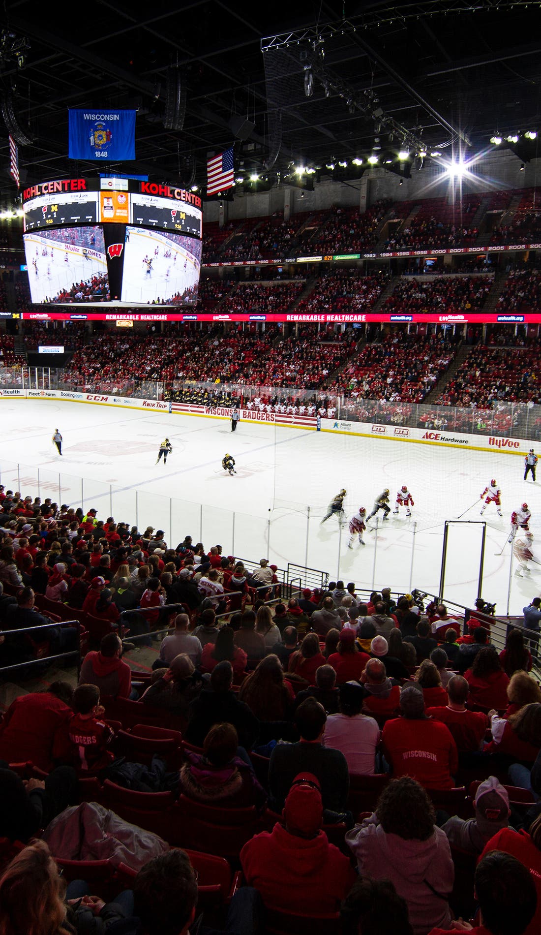 Wisconsin Badgers Mens Hockey promotional image for upcoming events and ticket sales