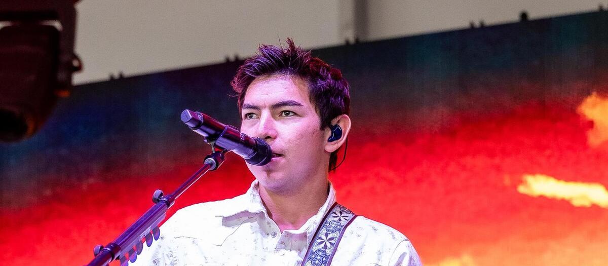 Wyatt Flores live — Cains Ballroom, Tulsa