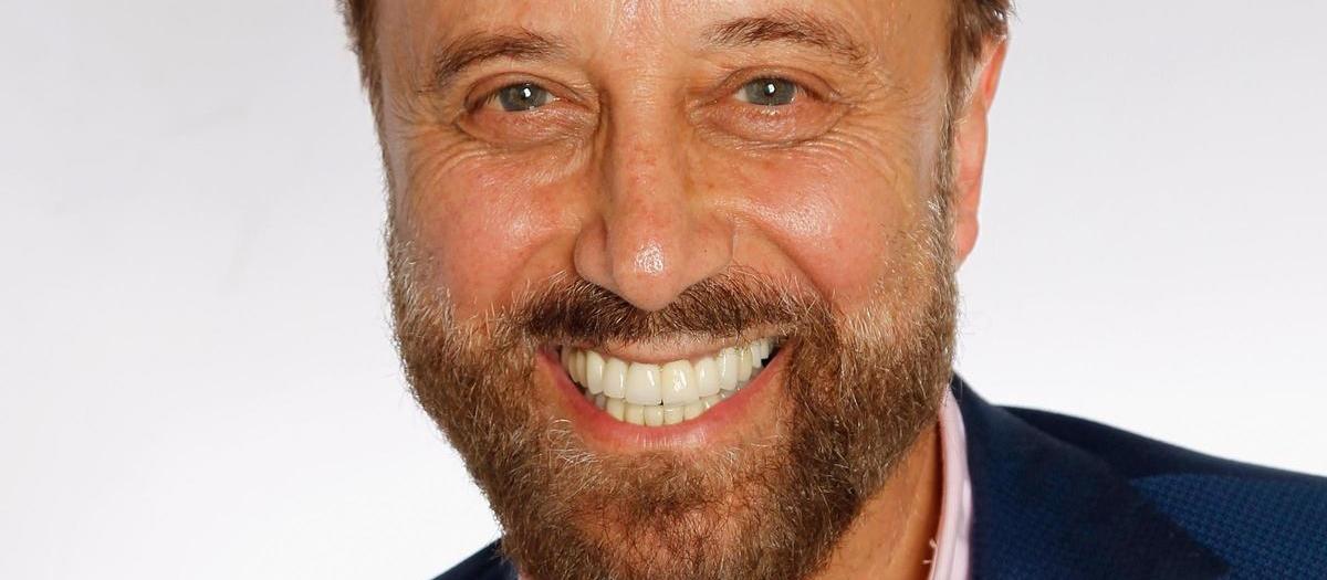 Yakov Smirnoff - Punch Line Sacramento