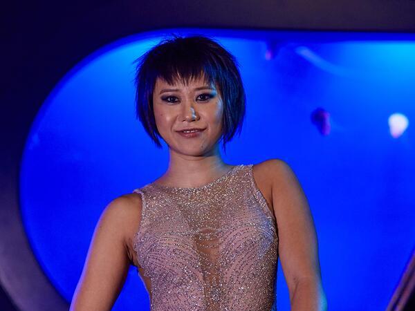 yuja wang green dress The Vienna Recital main image 1