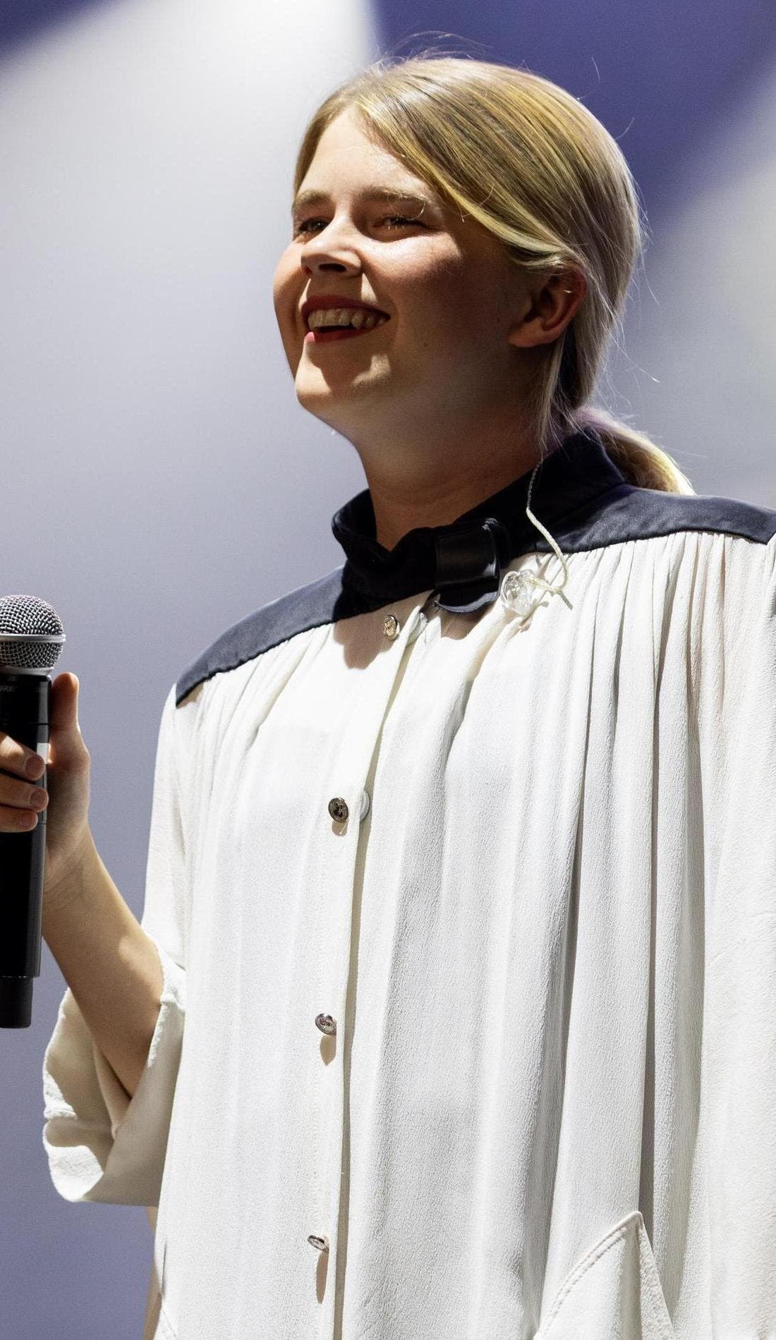 Zaho de Sagazan promotional image for upcoming events and ticket sales