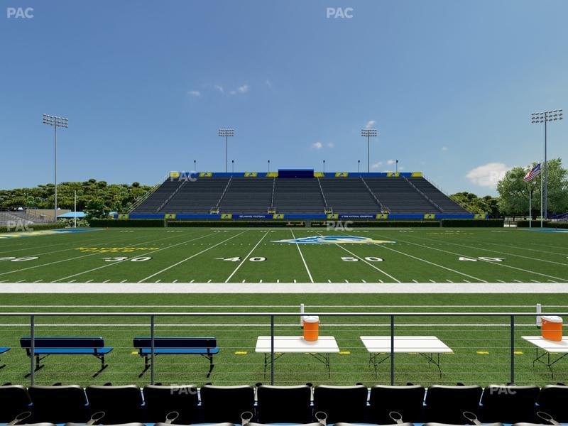 Section 106, Row d