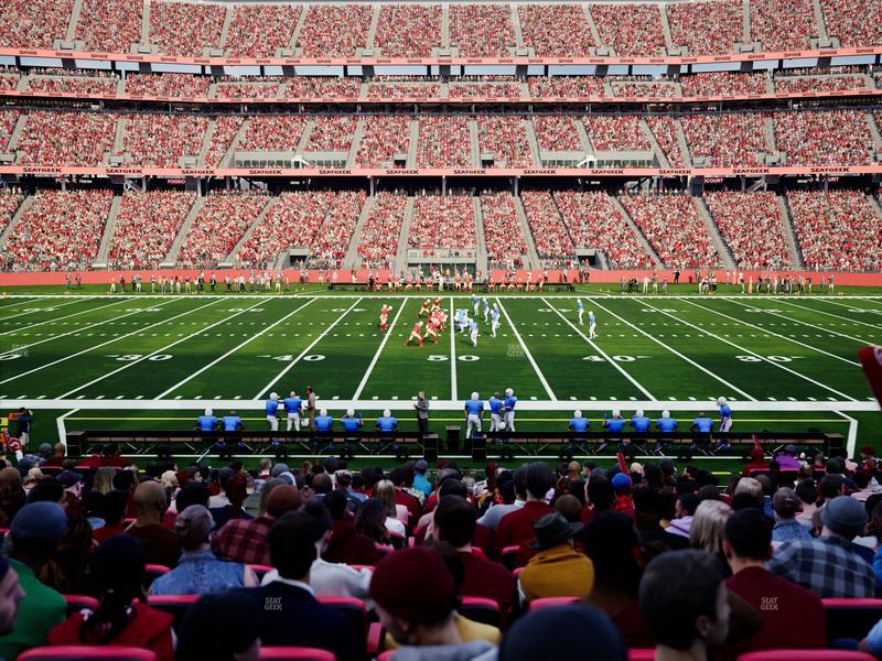 Section 138-vip, Row 20