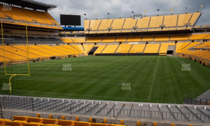 Acrisure Stadium - Section 152 Seat View