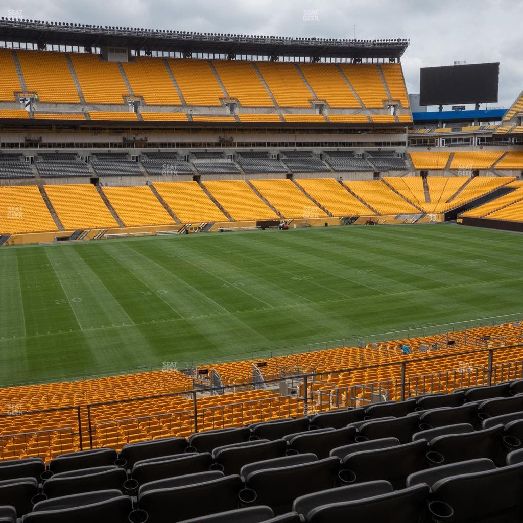 Acrisure Stadium - Section 208 Seat View