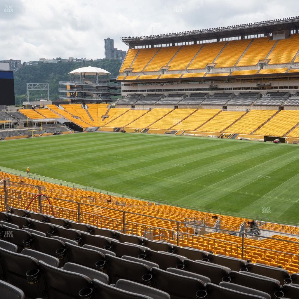 Acrisure Stadium - Section 215 Seat View