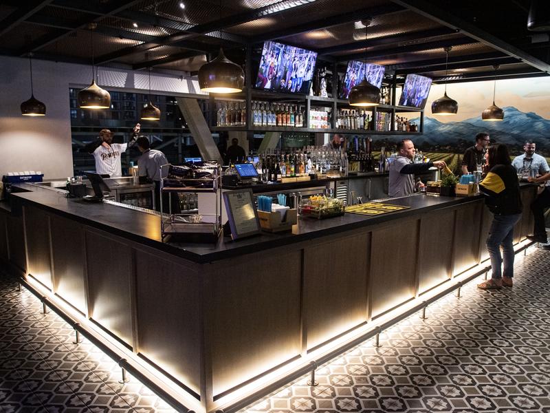 Premium club image 2