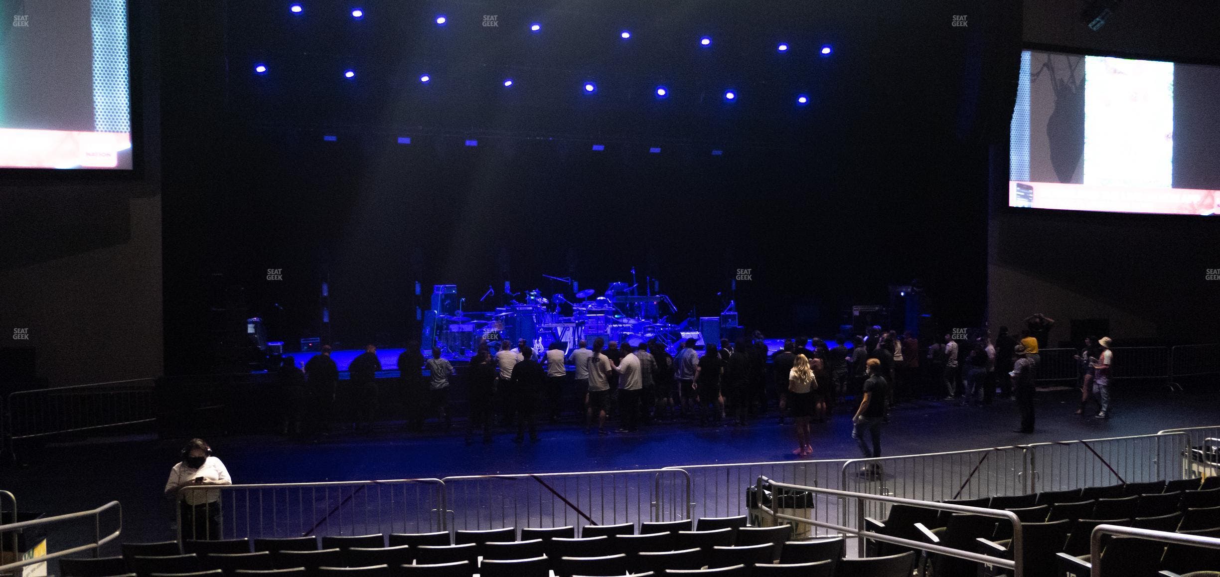 Arizona Financial Theatre - Section Main Floor 5 Seat View