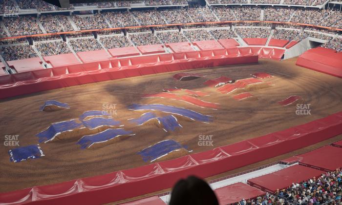 AT&T Stadium - Section Star Suite 642 Seat View