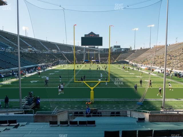 Autzen Stadium - Section 21 Seat View