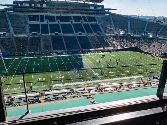 Autzen Stadium - Section Charter Box 8 Seat View