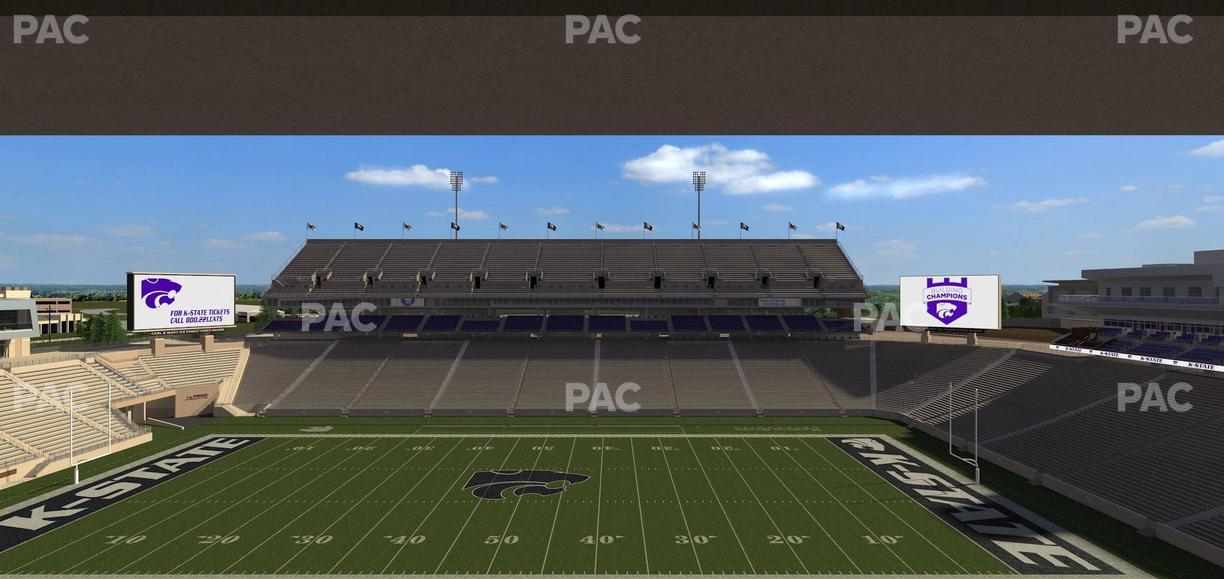 Bill Snyder Family Stadium - Section Loge 321 Seat View
