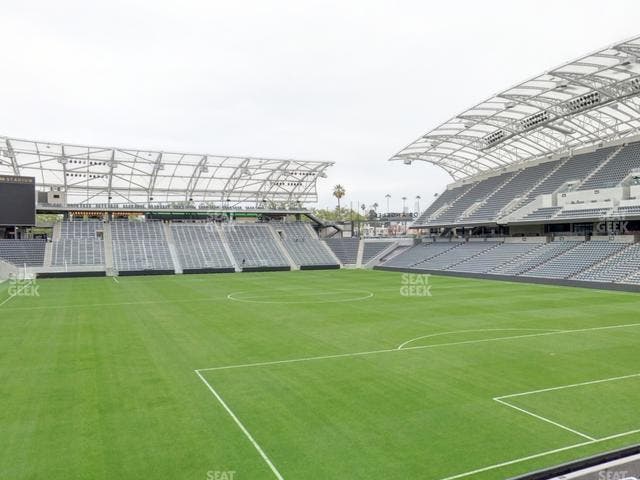 BMO Stadium - Section 124 Seat View