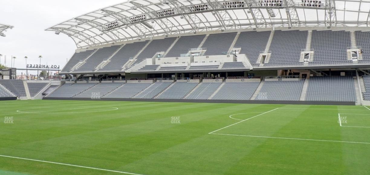 BMO Stadium - Section 127 Seat View