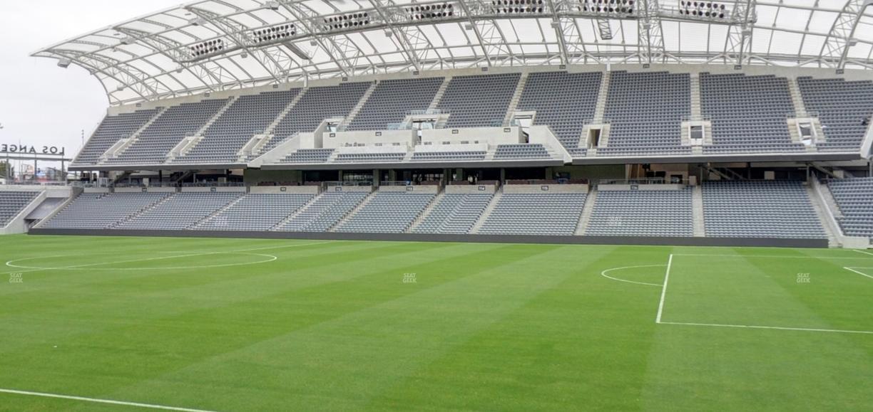 BMO Stadium - Section 128 Seat View