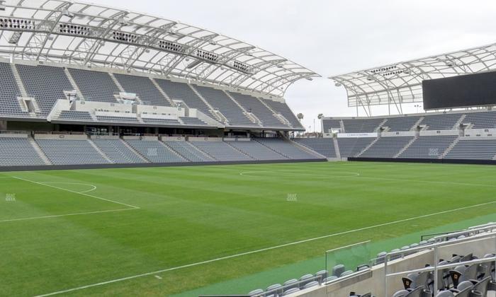 BMO Stadium - Section 135 Seat View